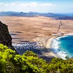 Home2book Charming Teguise, Terrace Apartamento Teguise (Lanzarote)