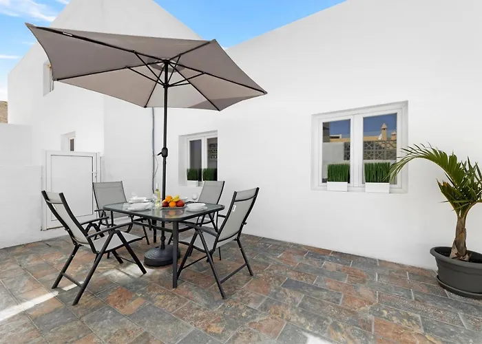 Appartamento Home2book Charming Teguise, Terrace *